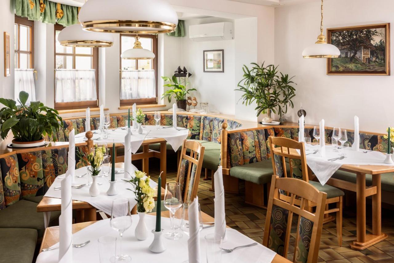 היליגנברון Genussgasthof & Hotel Beim Krutzler מראה חיצוני תמונה