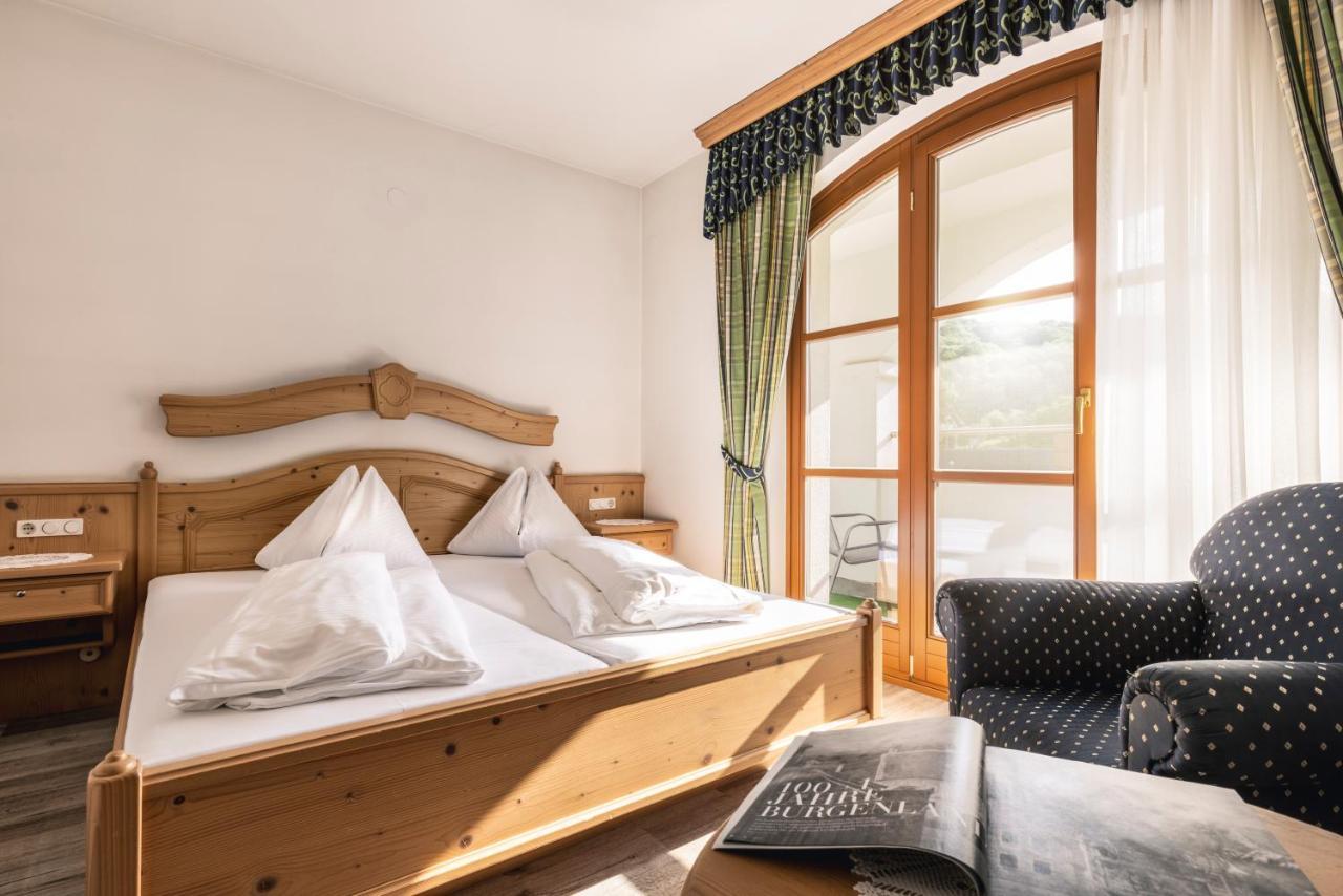 היליגנברון Genussgasthof & Hotel Beim Krutzler מראה חיצוני תמונה
