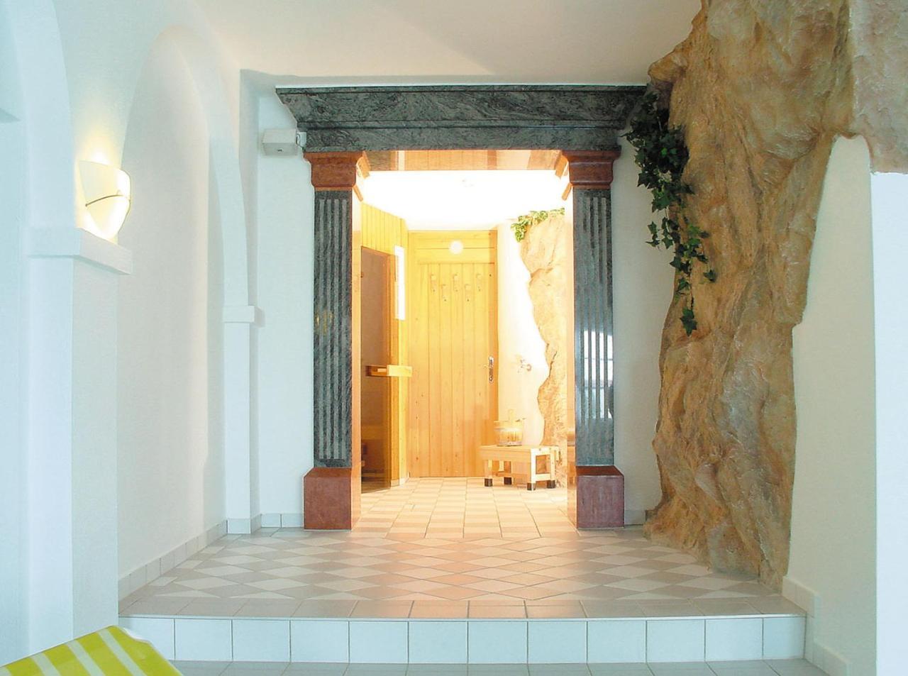 היליגנברון Genussgasthof & Hotel Beim Krutzler מראה חיצוני תמונה